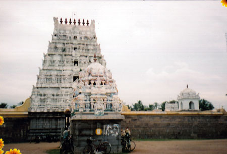 Tiruvennainallur Gopuram